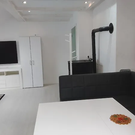 Alpina Sonnenseite Apartment *
